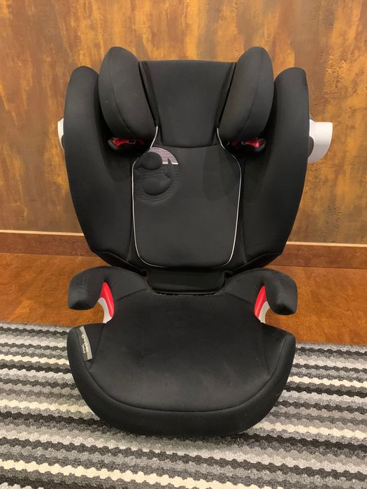 Автокрісло Cybex Solution M-fix для дітей віком від 3 до 12 років
