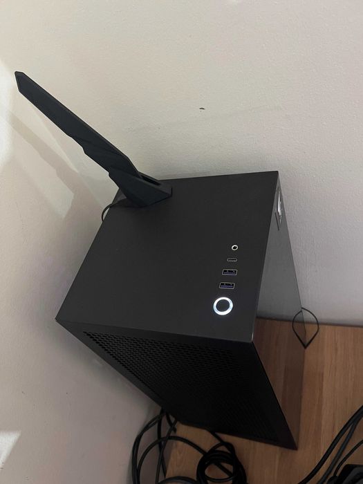 Mini-itx pc NZXT h1 - 64gb RAM - ryzen 5600G - 2TB NVME - AMD 6600 8GB