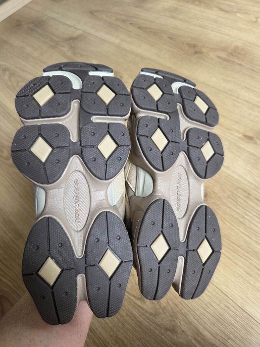 Buty New Balance 9060 Abzorb brązowe czekoladowe czekolada