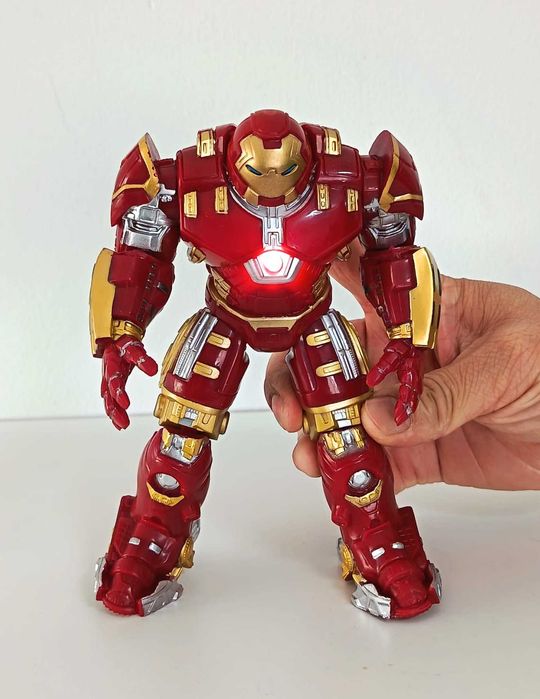 Marvel Hulkbuster do Homem de Ferro