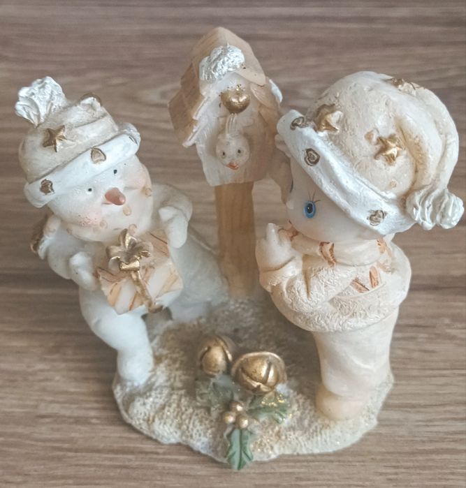 Figurka świąteczna dekoracyjna.