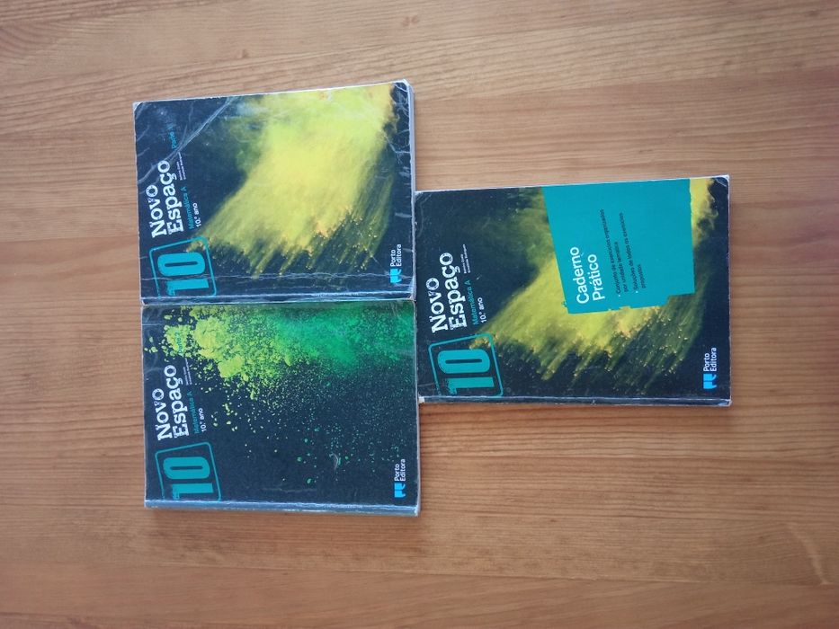 Livro escolar Novo Espaço 10 e Caderno atividades