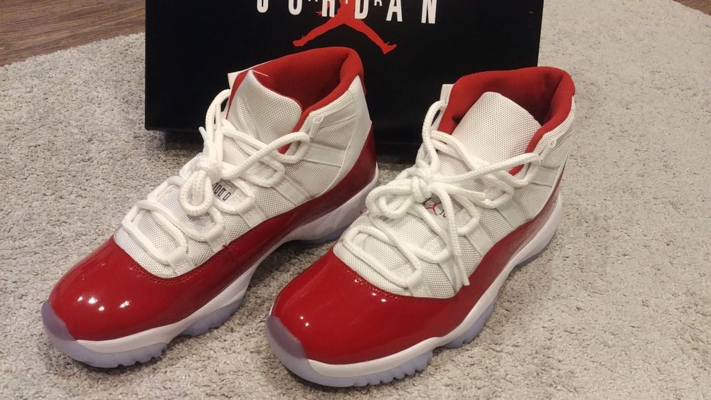 Air Jordan 11 Retro Cherry roz. 42