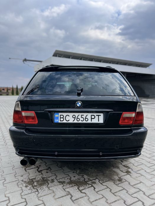 Продам автомобіль BMW E46 універсал 2002 2.0 дизель