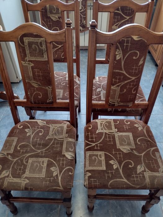 Терміново. Продам стільці. Стан хороший