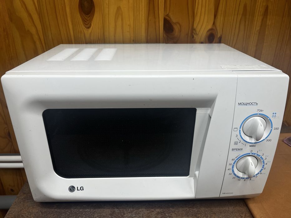 Микроволновая печь с грилем LG