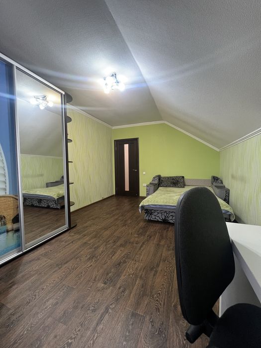 2-х поверховий будинок