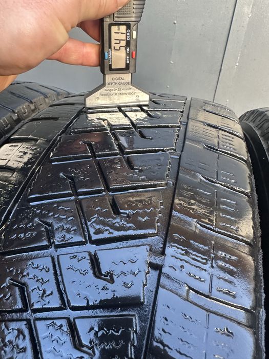 Шини 225/65 R16c Bridgestone Blizzak
