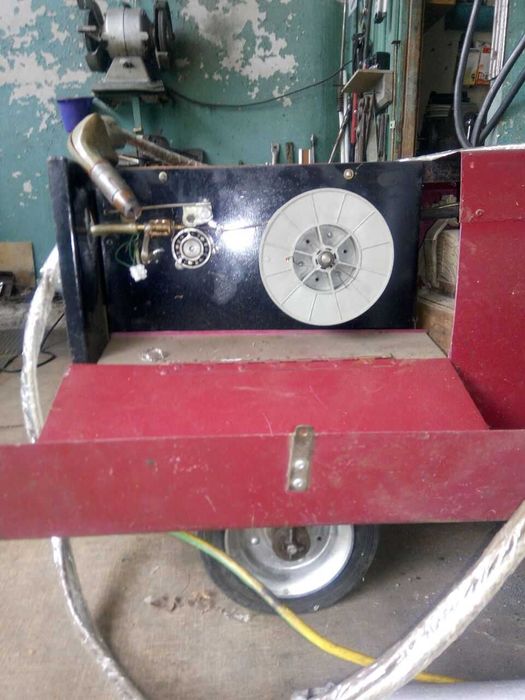 Выпрямитель сварочный  ВД-205 У * ПРОФИ * с полуавтоматом.