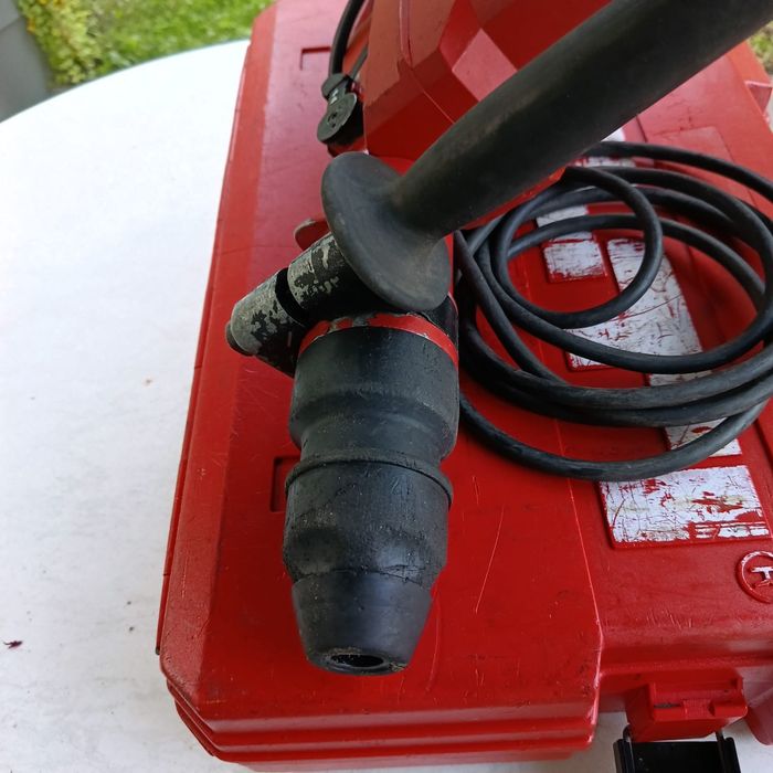 Młot obrotowy Hilti TE74