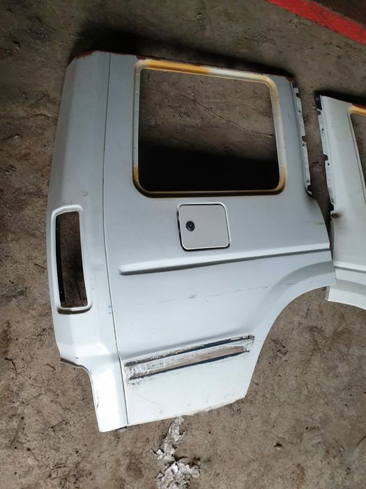 Painéis traseiros Discovery 300tdi 5 portas...