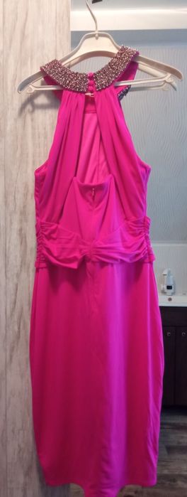 Sukienka elegancka