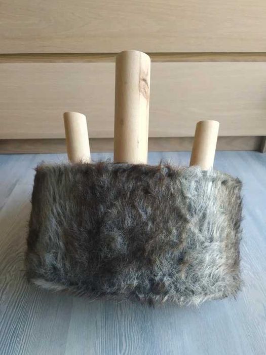 Cama estilo cadeira, gatos ou cães pequenos, como nova