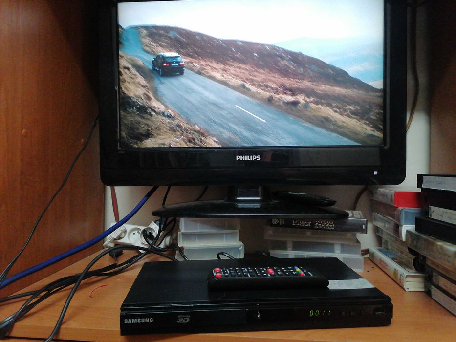 Odtwarzacz Blu-ray Samsung BD-E5500 pilot HDMI/USB