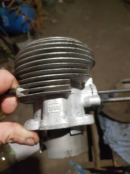 Поршнева урал дружба бензопили