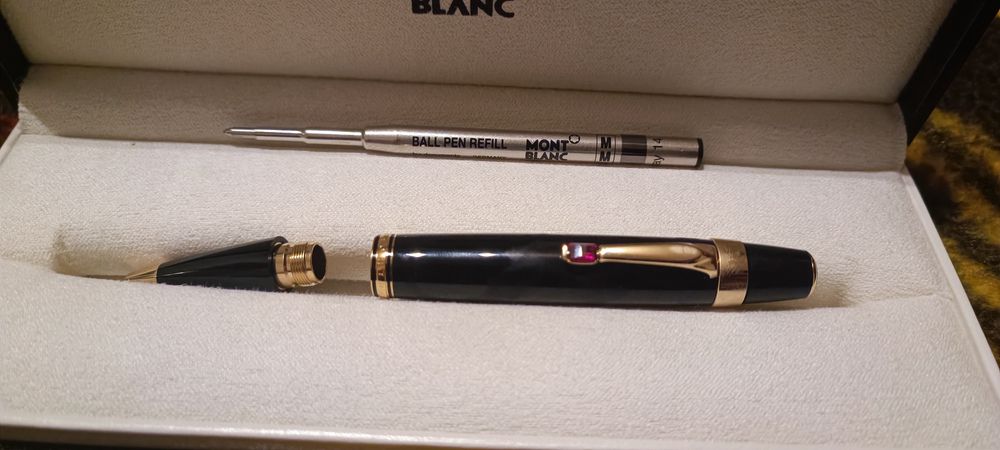 Caneta esferográfica Montblanc Boheme Rouge vintage com detalhes em ou