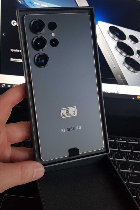 Смартфон Samsung S25 Ultra S938B 12/512 Новий Оригінал гарантія 24міс