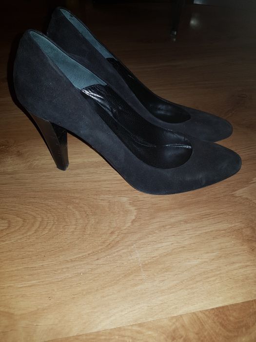 Buty welurowe skórzane włoskie