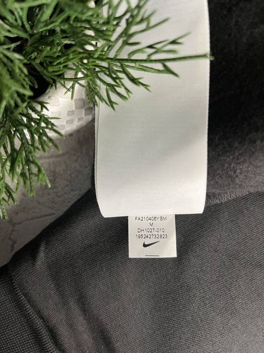 Худі чоловіче Nike Sportswear Swoosh Black