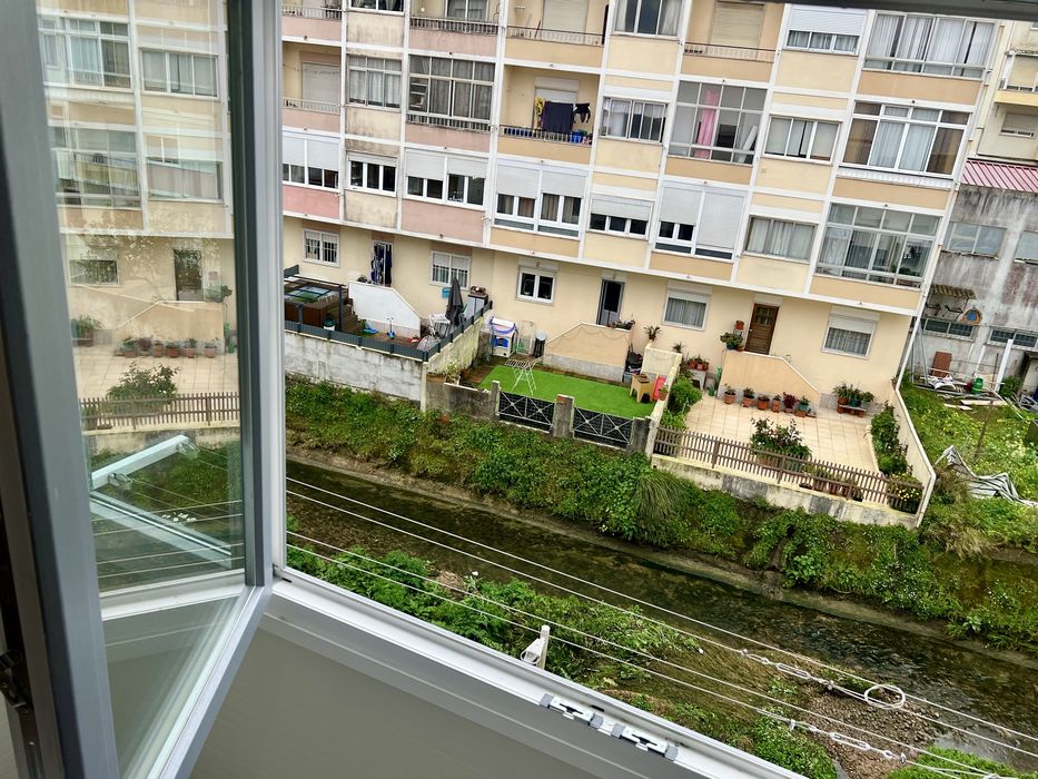Quartos com Varanda e sem Varanda, 2 min a pé do comboio