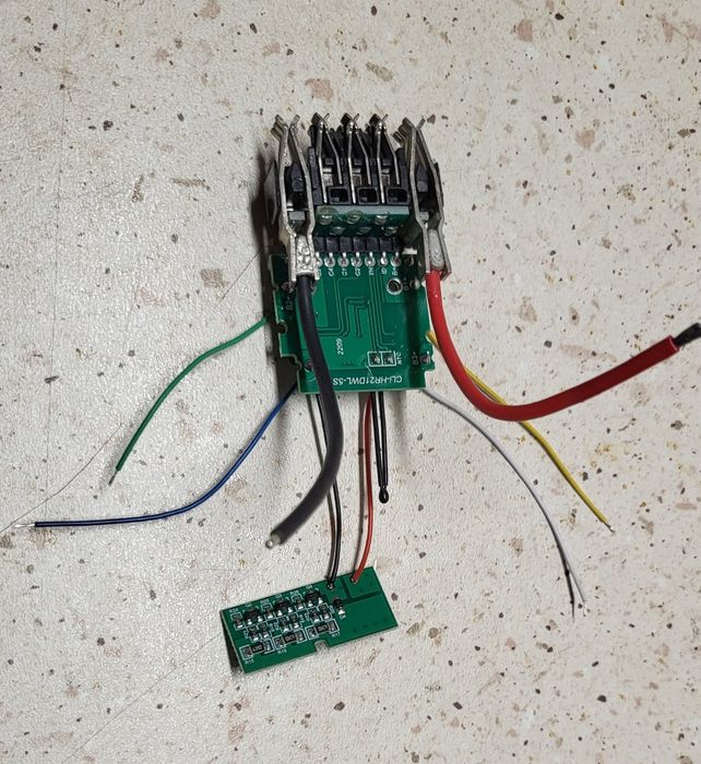 PCB Dewalt DCB200 20v li-ion 18650 bms 21700