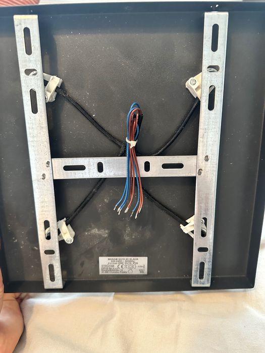 Lampa sufitowa czarna