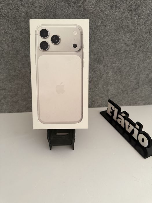 Troco/Vendo Iphone 17 Pro Max 256GB Silver Selado