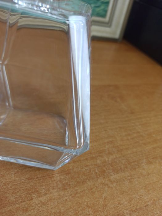 Kryształowy flakon / karafka z korkiem – szkło dekoracyjne