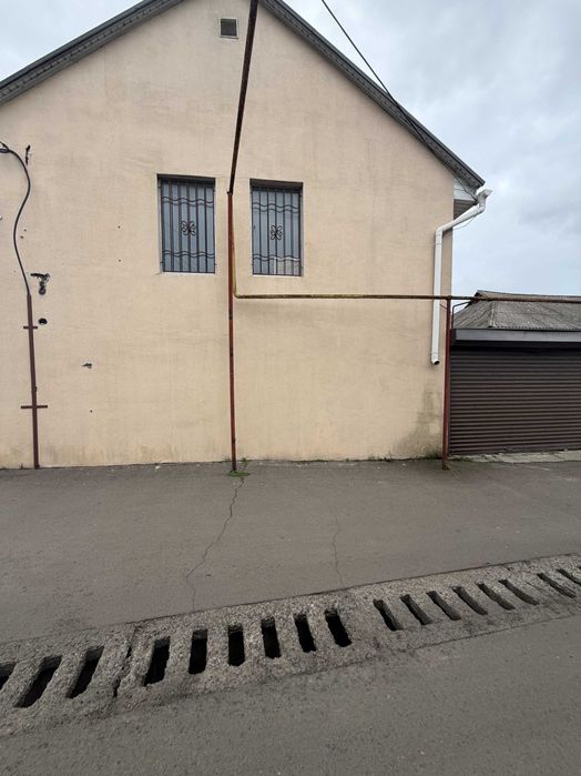 2х пверховий Комерційний будинок .Держакт на землю.