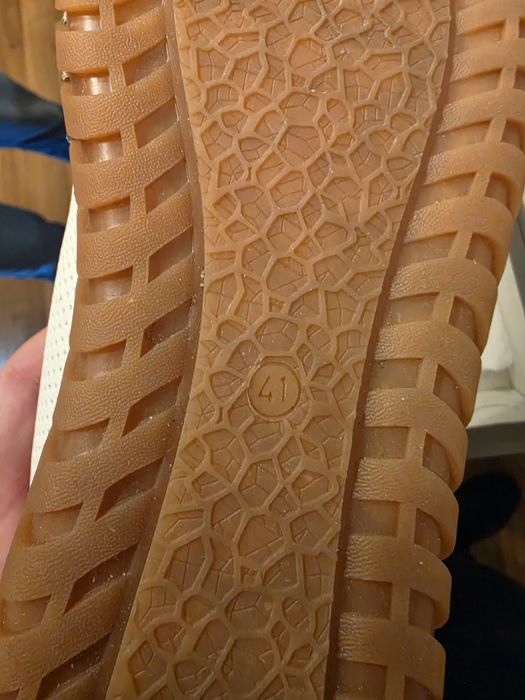 Białe eleganckie buty BRAVELLI sneakers nowe włoskie 41 skóra