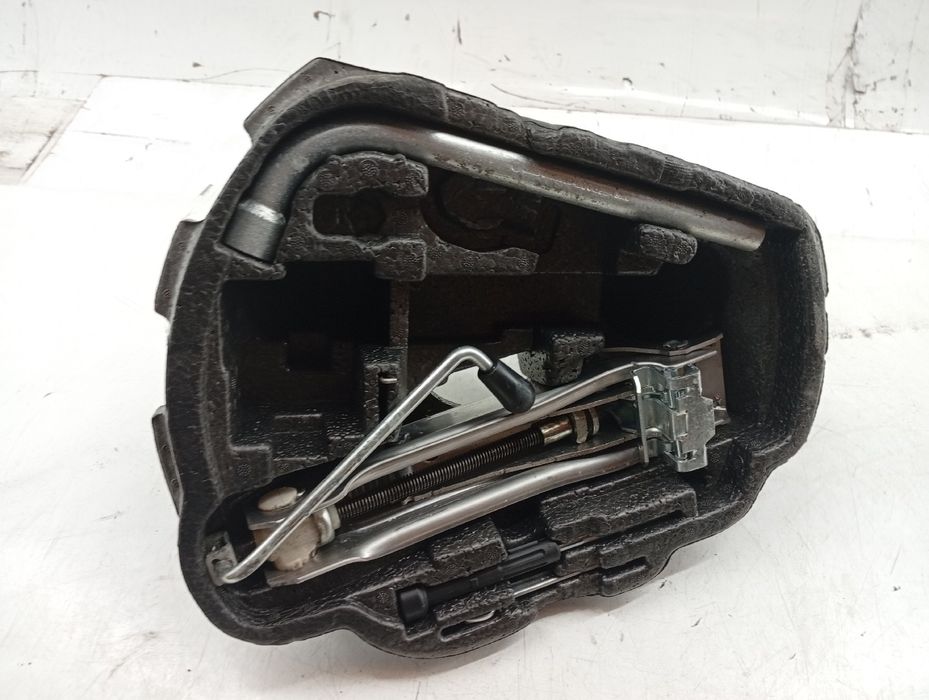 Kit de troca de pneu - VOLKSWAGEN Golf IV (1J1) | 97 - 07