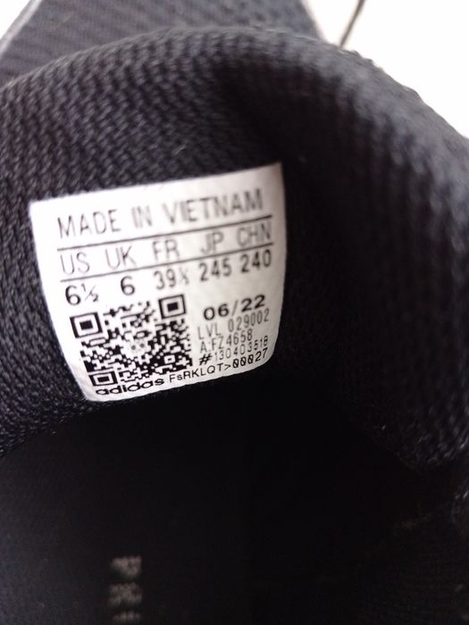 Кросівки    Adidas, р.39