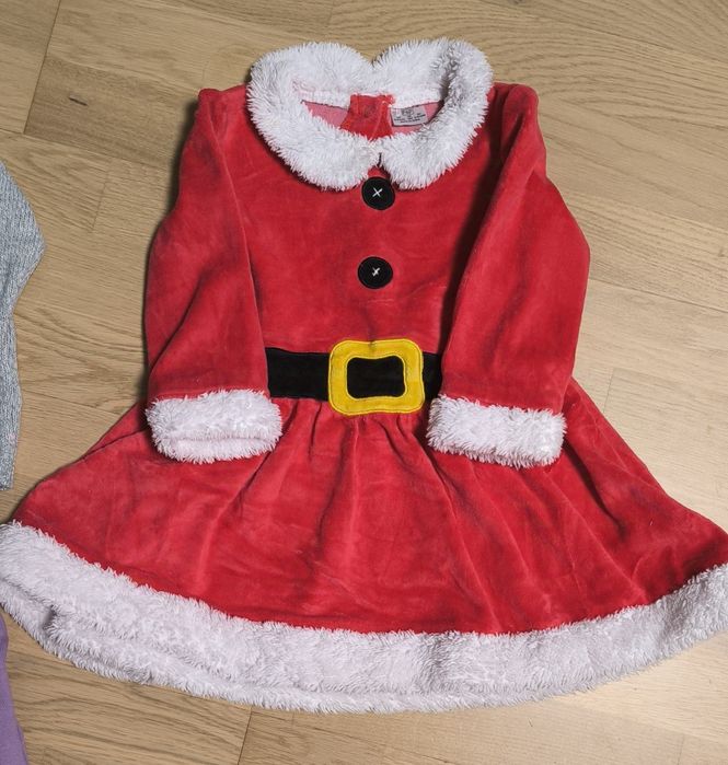 Zestaw 2 sweterków dla dziewczynki 86 + sukienka mikołajka