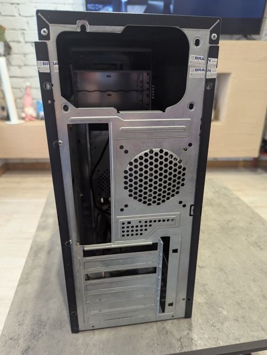 Корпус для пк б/в