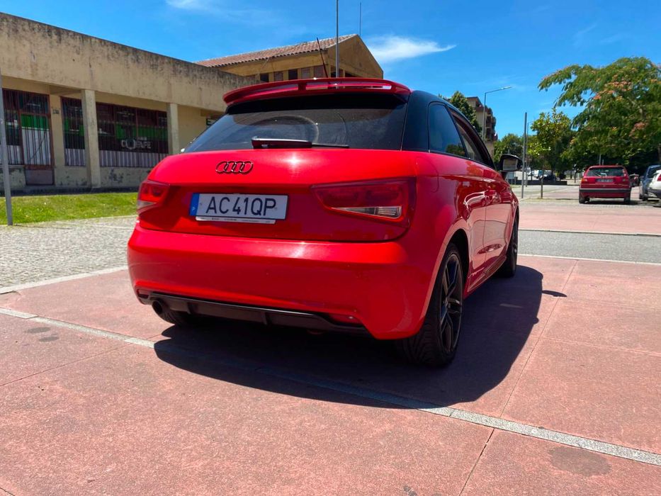 Audi A1 1.6 TDI 105 cv – 2011 – Excelente Estado