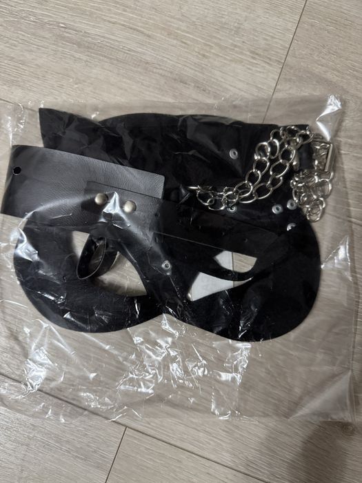 Еротична маска кішки