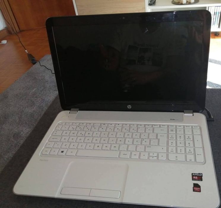 Portátil HP semi-novo