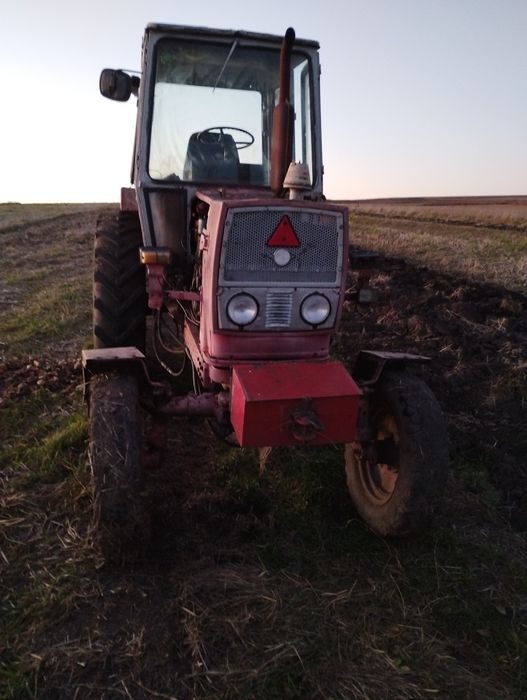 ЮМЗ 6 на ходу стан хороший