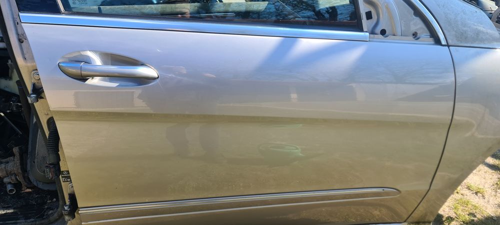 Drzwi Przednie Prawe Przód Prawy Mercedes R klasa W251 Lack. C723