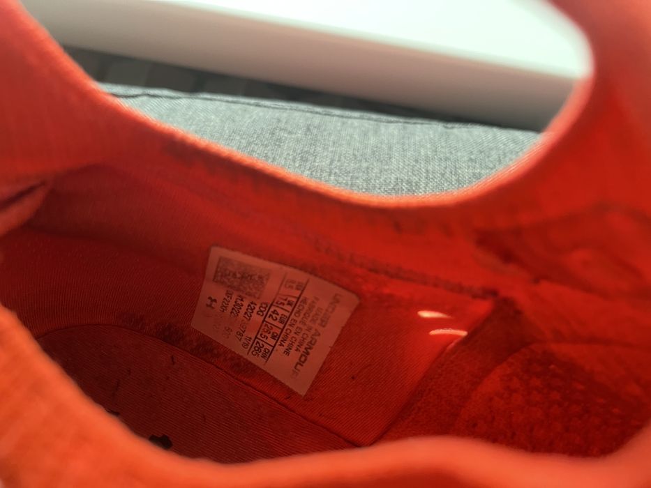 Under Armour UA HOVR Phantom