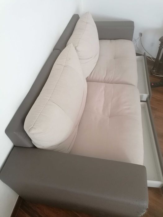 Sofá 4 lugares c/ gavetas