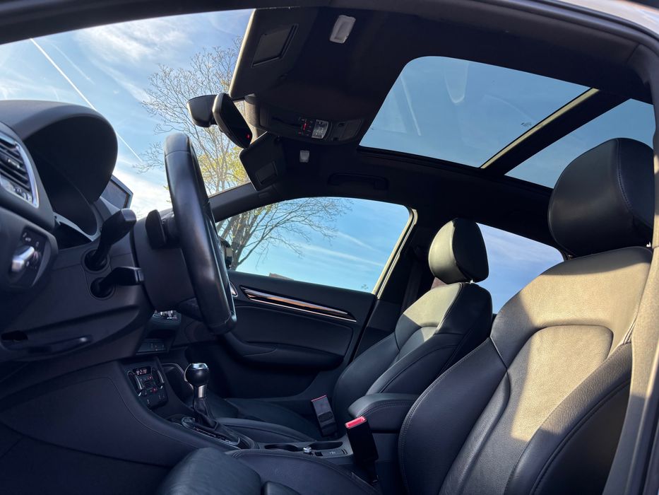 Audi Q3 2.0tfsi S-line 2018 quattro 20”