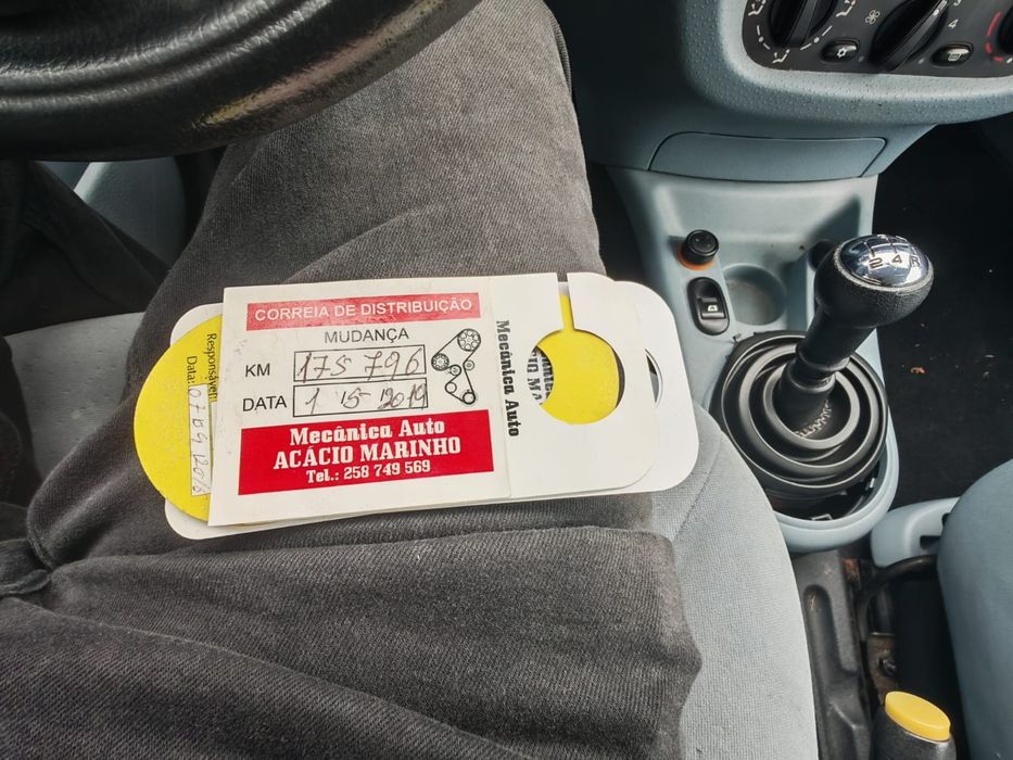 Citroen C3 Impecável cinco portas gasolina em promoção