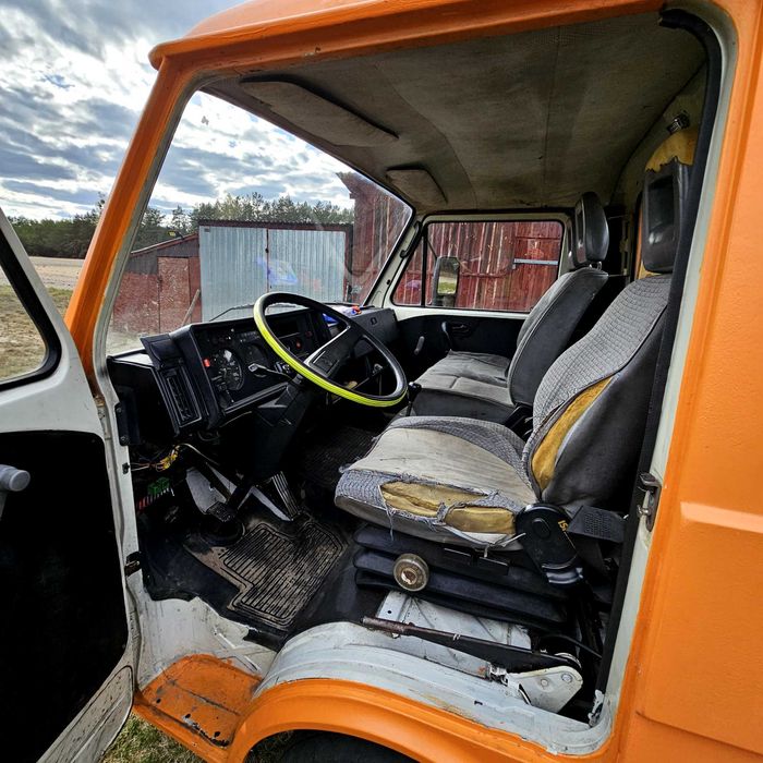 Samochód autolaweta