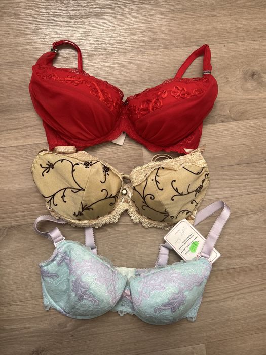 Бюсти нові 70А, 75А, 70В , 70С, 75С , 75Д , 75Е