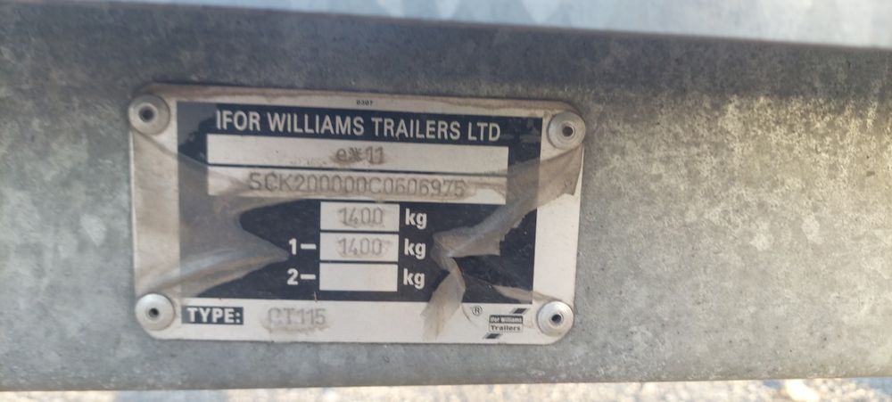 Atrelado IFOR Williams CT115