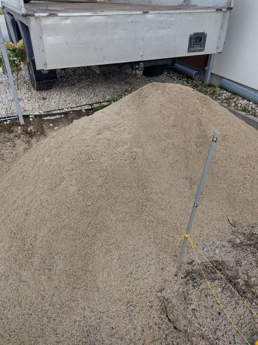 Dostawa Piasek, ziemia pod trawnik, czarnoziem piach kruszywa kompost