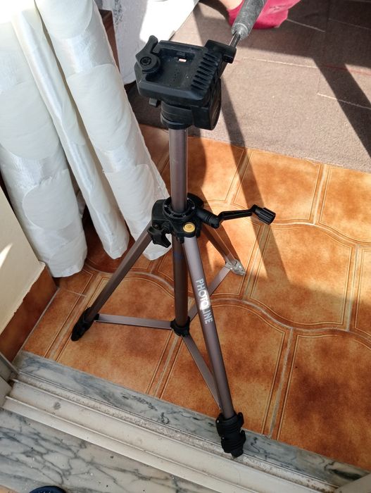 Tripé para máquina fotográfica