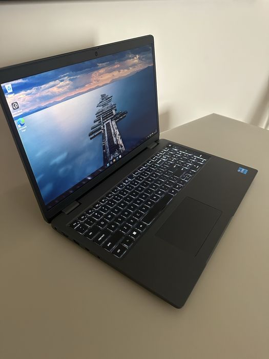 Dell Latitude 3540 15,6" IPS FHD Core i5-1335U 1.3Ghz 8GB RAM 256GB SSD