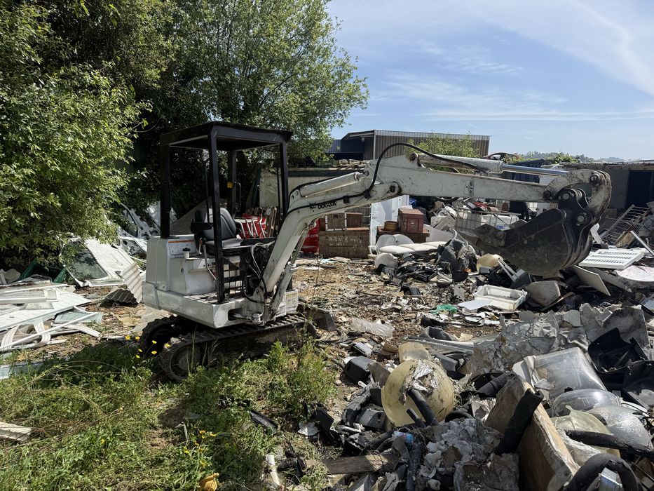 Aluguer de mini giratoria